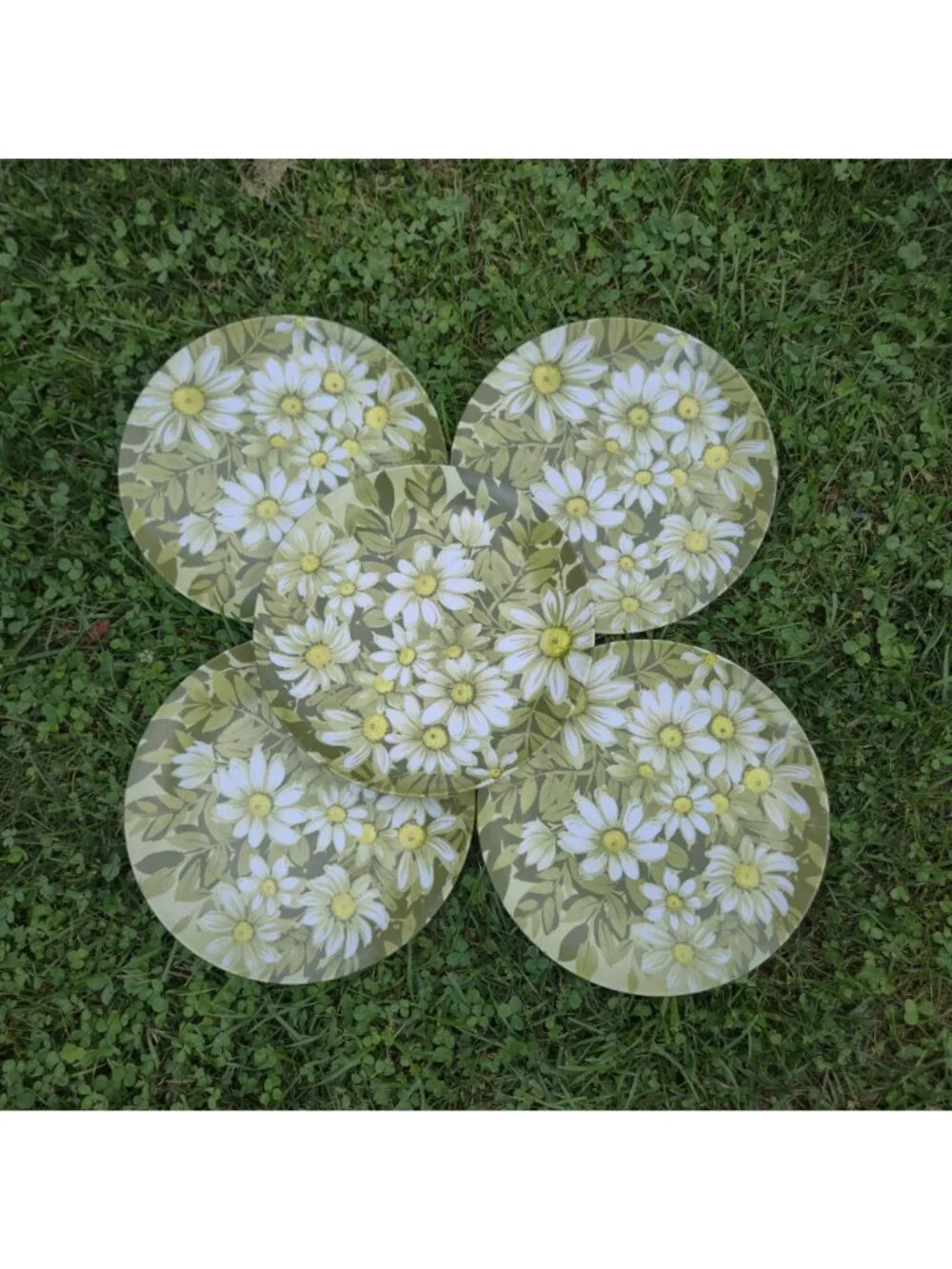 VTG 1970s Melamine Dinner Plates Beverly Prolon Olive Green White Daisy Floral